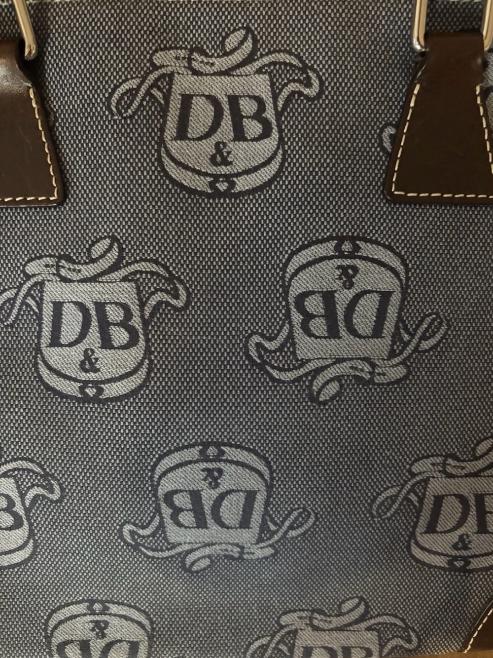 Dooney & Bourke Donegal Crest Dome Satchel Canvas Fabric Shoulder Bag + Coin bag - Picture 7 of 8